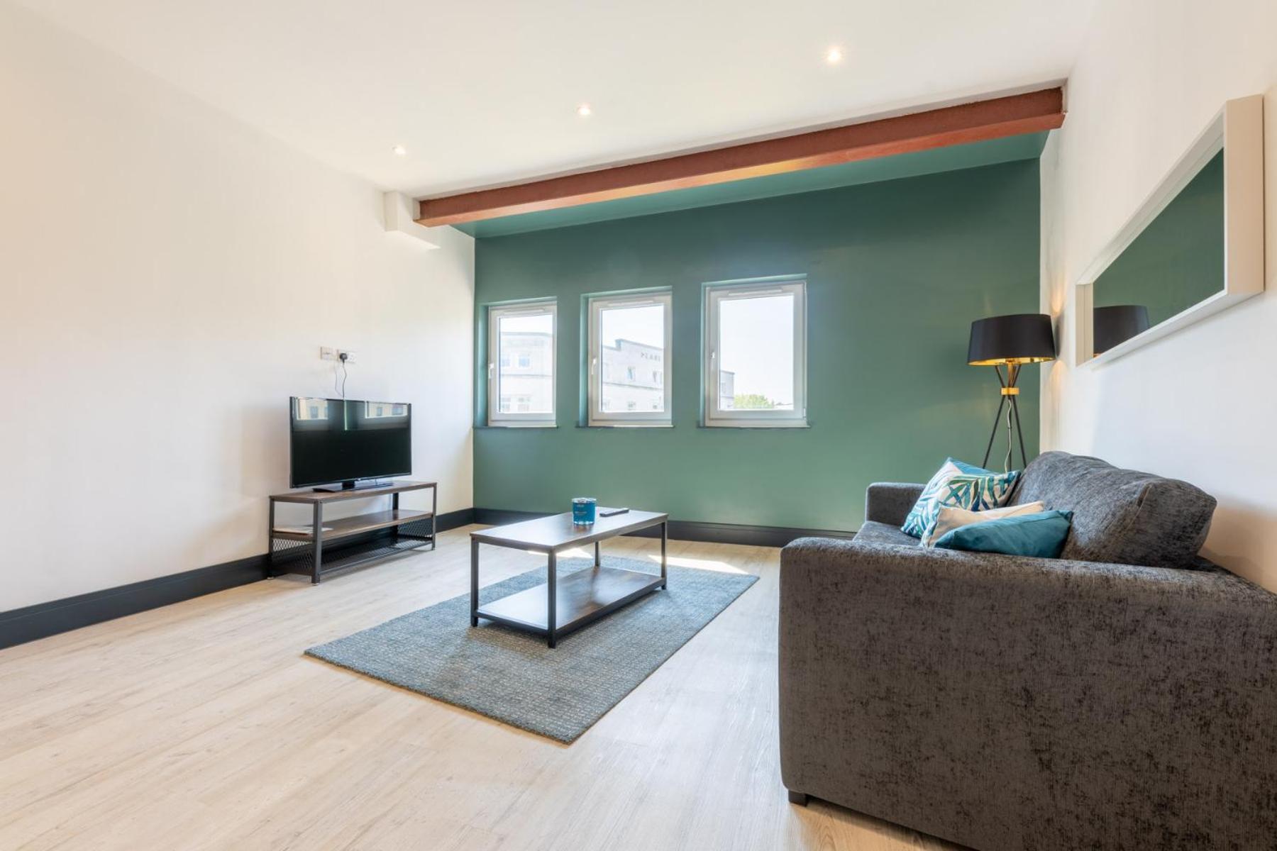 The Kingsway- 2 Bedroom Central Swansea Apartments By Stayright Kültér fotó