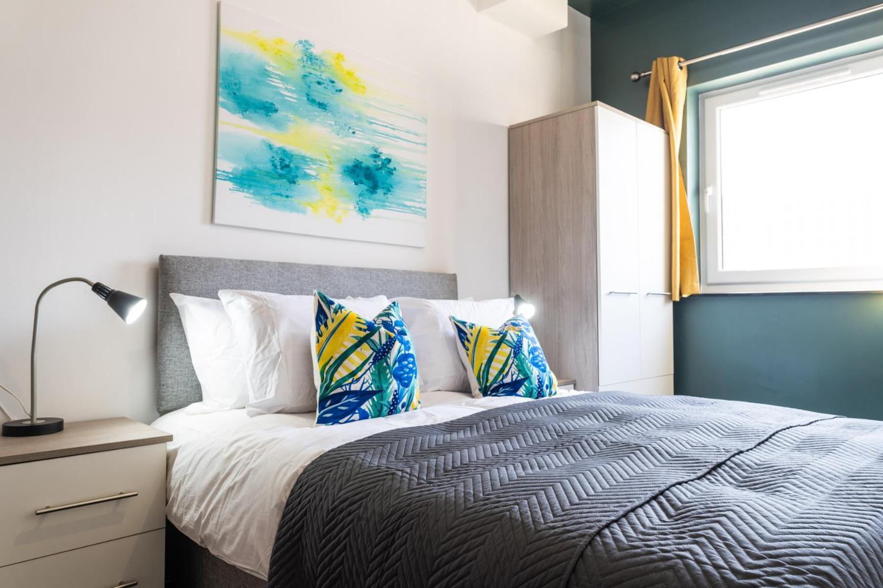 The Kingsway- 2 Bedroom Central Swansea Apartments By Stayright Kültér fotó
